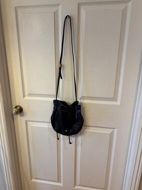 Polo Ralph Lauren Black Crossbody Drawstring Bucket Bag.  NWT. SEE PICTURES
